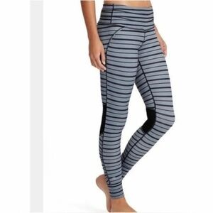 Athleta Relay Striped Tight Size XXS